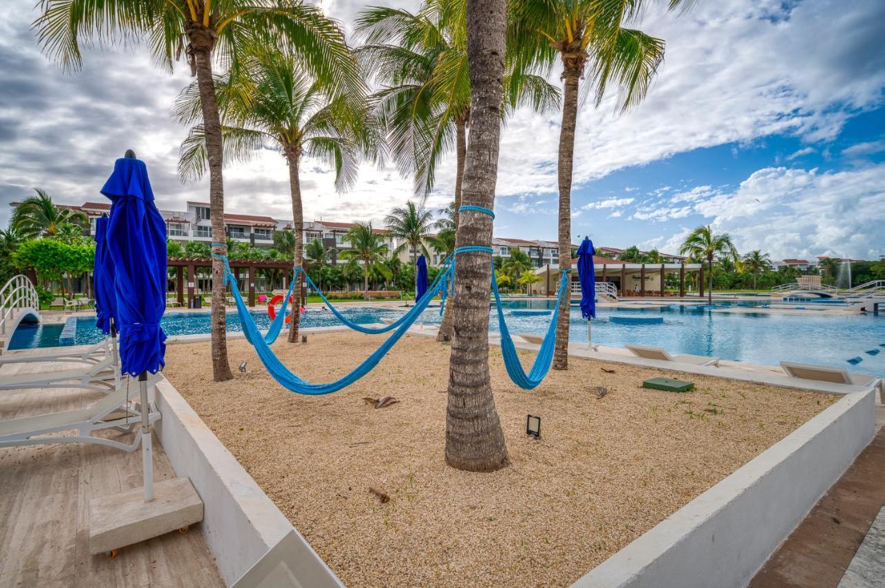 Stunning Ocean Front By Condo Boutique Playa del Carmen Exterior photo