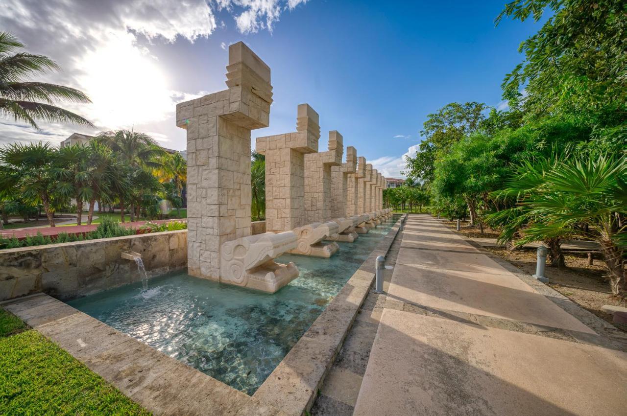 Stunning Ocean Front By Condo Boutique Playa del Carmen Exterior photo