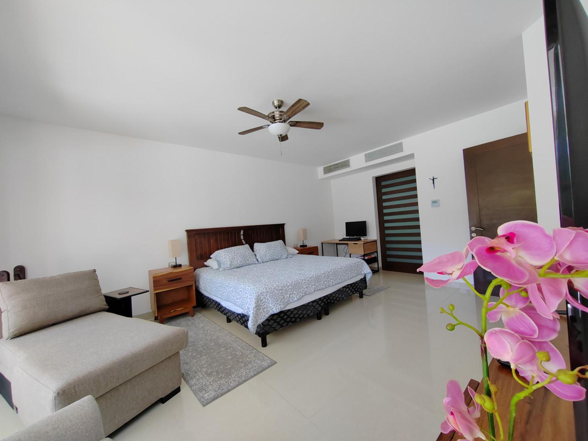 Stunning Ocean Front By Condo Boutique Playa del Carmen Exterior photo